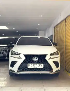 Lexus NX300 F Sport 2018 October Automatic Putih Metalik Vieta Motor