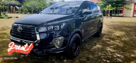 Innova venturrer 2022 AT Bensin Hitam
