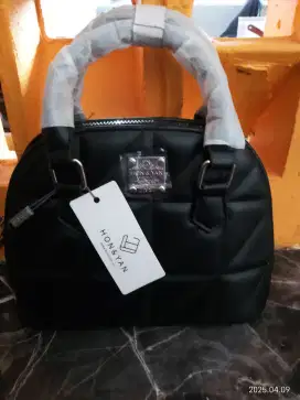 JUAL TAS HON & YAN