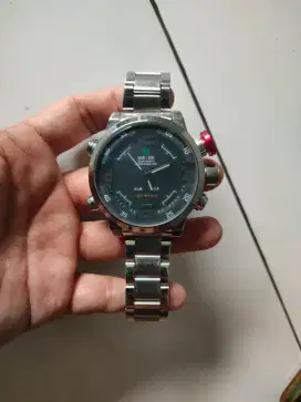 Jam tangan pria merk weide