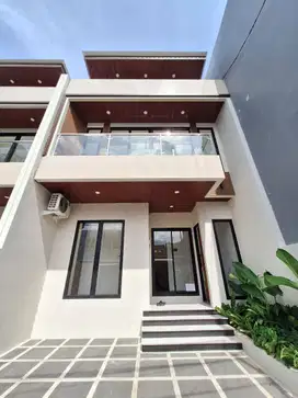Jual Rumah 2 Lantai Modern Minimalis Vila Dago Pamulang
