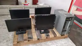 PC 1 Unit dan 4 Monitor Rusak 1 Paket