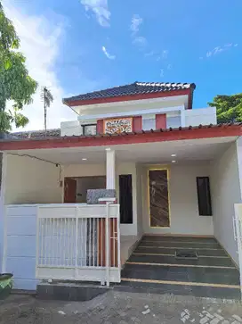 Rumah Baru di Perumahan Graha Indah Medokan Ayu Rungkut Surabaya Timur
