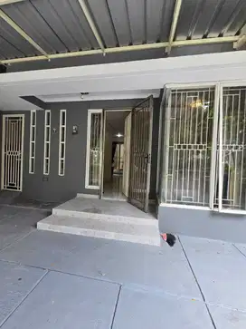 Dijual Rumah Bagus Siap Huni di Modernland, Tangerang