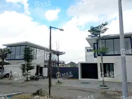 RUMAH VILA ROYAL GARDEN REGENCY BATU,SIAP HUNI,VIEW GUNUNG
