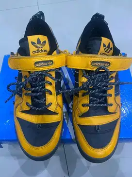Preloved Adidas Forum 84 Camp Low Collegiate Gold Grey Six Cblack