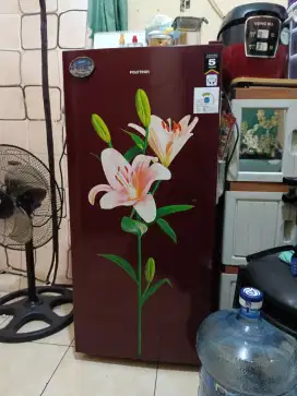 Kulkas Polytron 1 pintu masih mulus