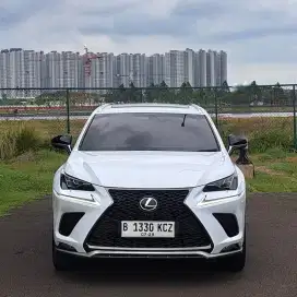 (Dp 20%)Lexus NX300 Fsport. Tahun 2018. Putih. Low km. Perfect cond
