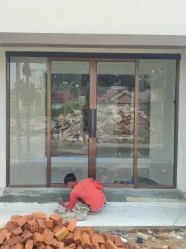 Pintu dan jendela