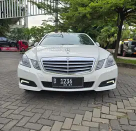 (TDP: 50JT) Mercedes Benz E300 2010 Avantargarde AMG low km e 300