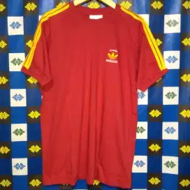 T-shirt kaos Adidas trifoil
