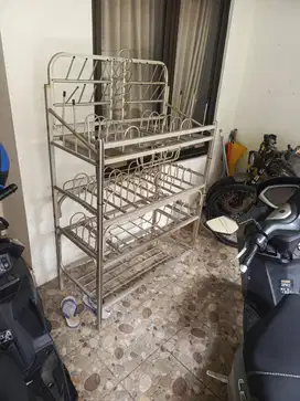 Rak piring besi besar 4 tingkat