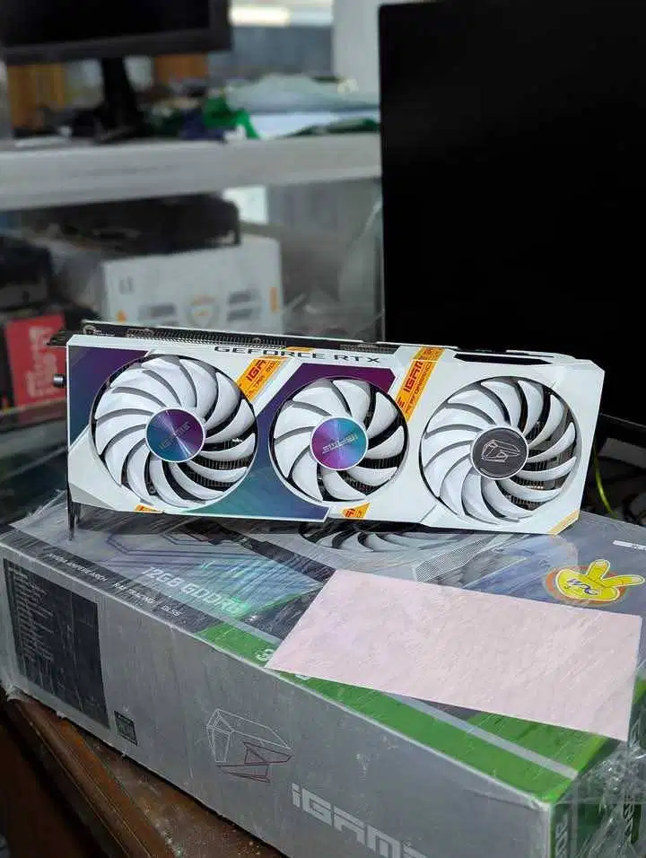nvidia RTX3060 12GB 3fan 3,9jt dualfan 3,5jt