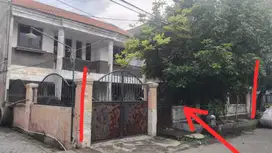 Dijual Via Lelang Rumah Jl. Menur 2 Lantai Lokasi Strategis