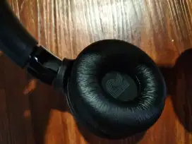 Headphone Warna Hitam