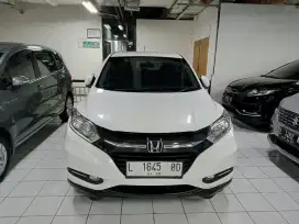 HONDA HRV E 1.5 CVT AT 2017 PUTIH