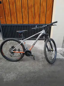 Sepeda mtb polygon primier 4