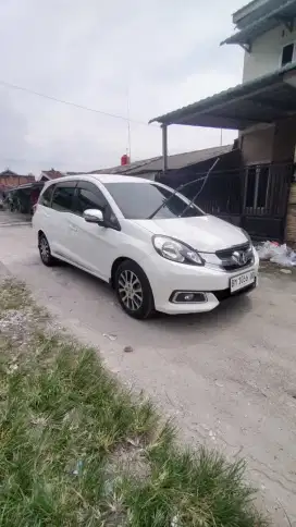 Mobilio E Prestige
Thn 2015 
Plat Bm Pekanbaru
Pajak hidup dan Panjang