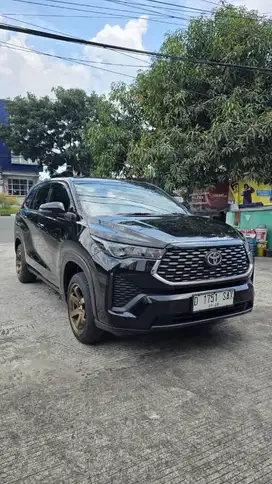 Toyota Innova Zenix G at 2023 Dp 10jt