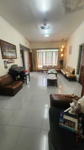 DIJUAL RUKO PLUS RUMAH TINGGAL DI CAWANG JAKARTA TIMUR
