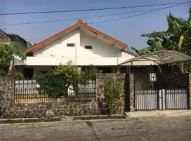 Rumah di Mojo Klanggru Wetan