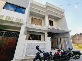 Rumah Bagus 2 Lt Gress Finishing Selatan SOLO