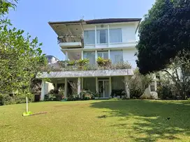 Rumah Vila Siap Huni di Resor Dago Pakar Bandung