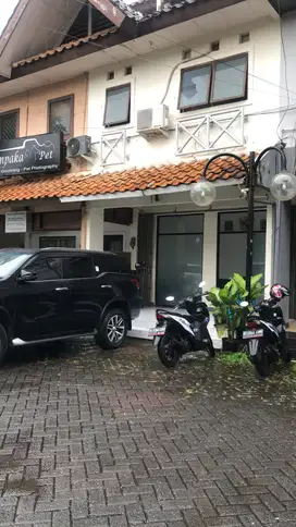 RUKO  SEKTOR 7 BSD SERIUS LEPAS LOKASI STRATEGIS