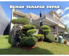 Di Jual Rumah di Jalan Utama Kota Wisata Cibubur
