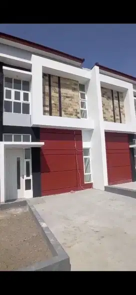 Rumah cantik Buduran 2 Lantai