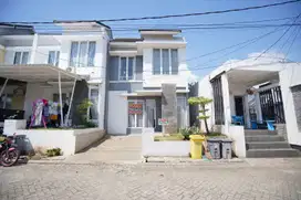 Rumah Cantik 10 Menit ke RS Mitra Keluarga Pamulang Siap Huni J-17846