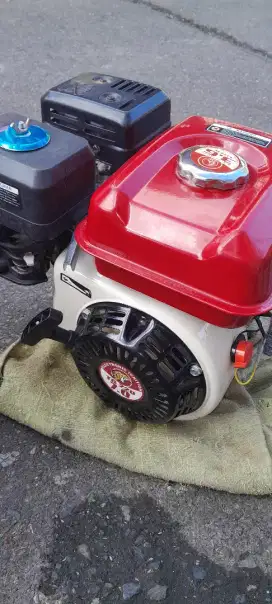 Mesin pengerak 7.0 hp putaran cepat