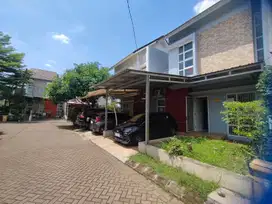 Dijual Rumah Townhouse Seruni Hills Jatiranggon, depan Tsamara Resto