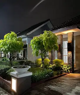 Rumah home stay klasik Mersi dekat Kampus Kedokteran Unsoed Purwokerto