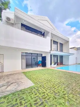 RUMAH MEWAH DI BANGKA DEKAT KEMANG MAMPANG JAKARTA SELATAN