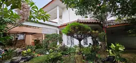 Rumah Cantik dan Asri di Villa Delima, Lebak Bulus, Jakarta Selatan