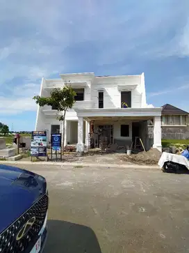 Rumah mewah 2 lantai di Citraland tallasa city Makassar
