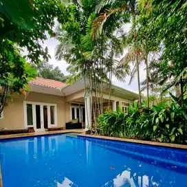 Dijual Rumah Nyaman & Tenang Siap Huni Di Kemang