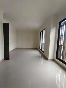 Disewakan Rumah Cantik Di Gading Serpong Cluster Leonora