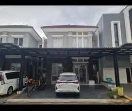 dijual murah rumah bagus terawat gading serpong