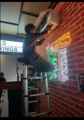 Service AC, kulkas, mesin cuci, DLL