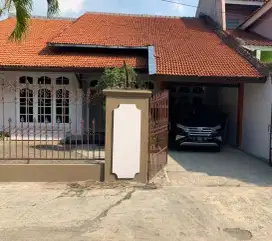Dijual Rumah Tinggal sekaligus bisa jadi Kost2an (Nego)