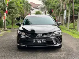 Termurah Toyota New Camry 2.5 V AT 2022 Hitam Metalik