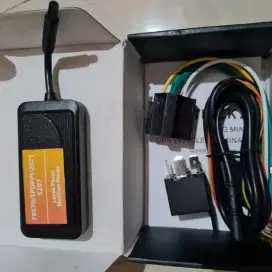 Gps mobil motor alat berat