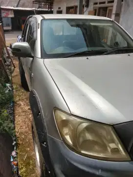 Hilux mulustahun 2010