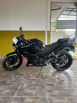 Kawasaki Z250 Hitam 2013