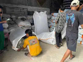 DIBUTUHKAN 1 ORANG PACKING & PICKING