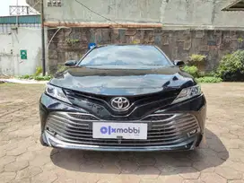 [OLX Mobbi] Toyota Camry Hitam 2.5 V Bensin-AT 2021 3RS