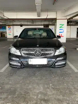LOW KM Mercedes Benz C300 AVG 2012 Mercy C Class 300 DP Rendah Murah