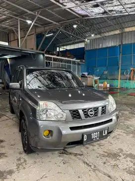 Nissan X-Trail 2009 Bensin